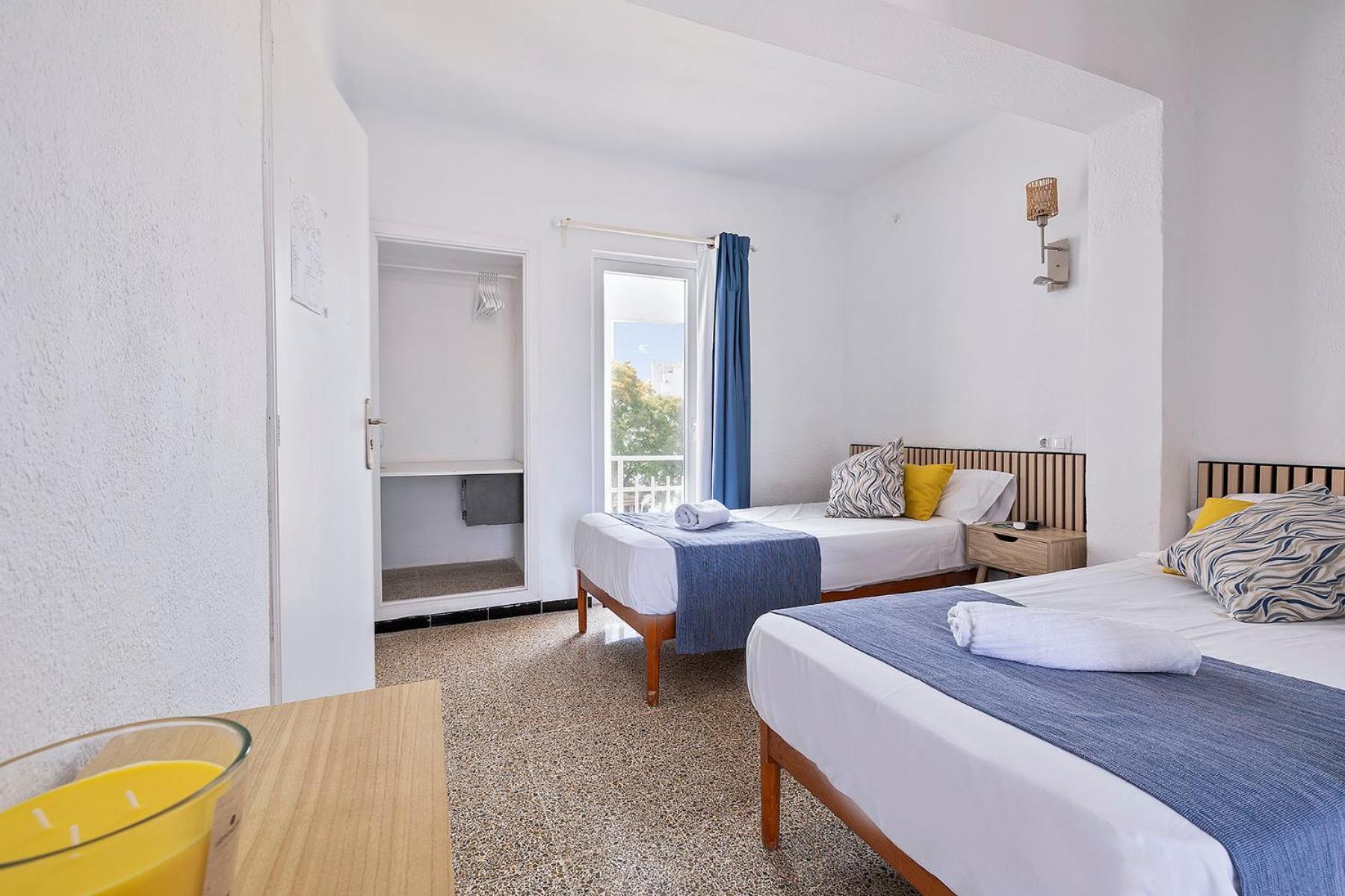Deluxe Double Room Extra Bed