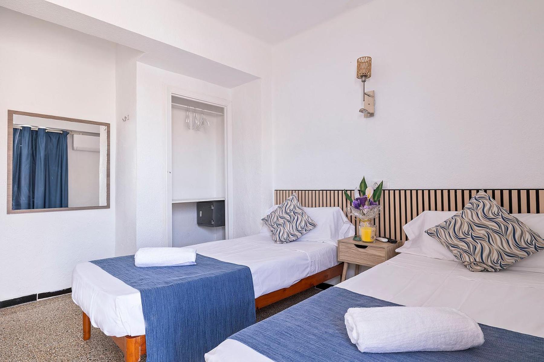Deluxe Double Room Extra Bed